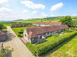 8, Manor Farm Barns, East Dean Lane, Chichester PO18 0JA