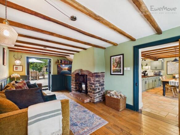 EWEMOVE TIVERTON - OLD FORGE PUDDINGTON