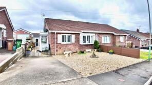 16, Raglan Close, Blackwood NP12 1GA