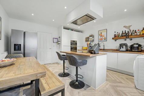 Rosefield Lane, Newhall, Harlow, Essex, CM17 9SE