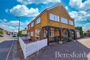 80, Basin Road, Heybridge Basin CM9 4RN