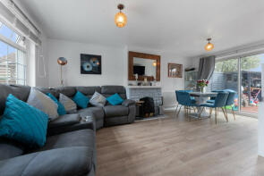 4, The Square, Paynesfield Road, Westerham TN16 2AS
