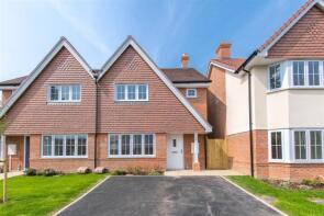 39, Bramley Avenue, Heathfield TN21 0FN