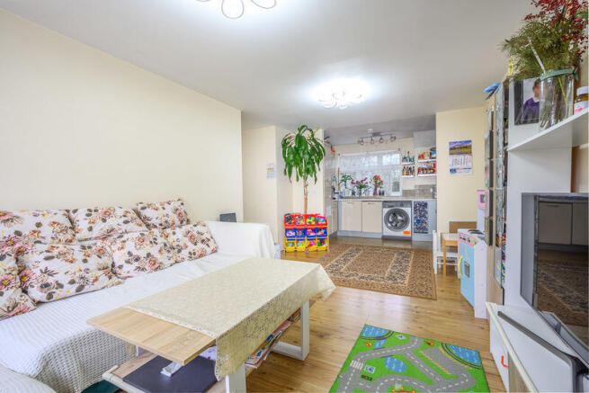 Photo 9