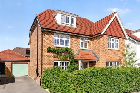 Galton Way, Warfield, Bracknell, Berkshire, RG42