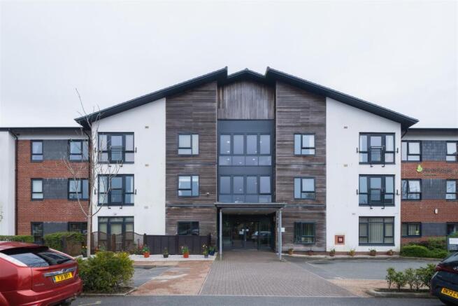 53 Hazelmere-022.jpg