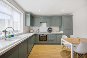 27, Bamfield, Hengrove, Bristol BS14 0SN