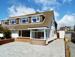 32, Beaufort Drive, Kittle, Swansea SA3 3LD