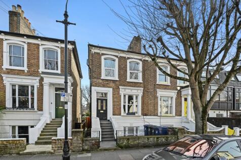 Mill Hill Road, Acton