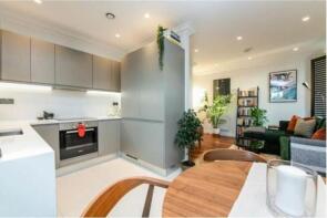Flat 5, Collingwood House, Mercers Road, London N19 4PJ