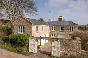 Latimers Yard, Holloway Hill, Chippenham SN14 7JJ