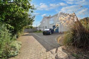 22, South Acres, Alnwick NE66 3TN