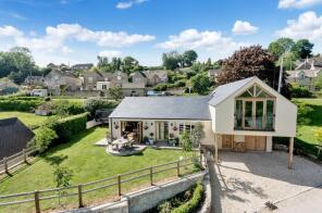 Ty Na Rosa, Sturmyes Road, France Lynch, Stroud GL6 8LU