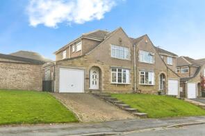 53, Deanwood Crescent, Bradford BD15 9BL
