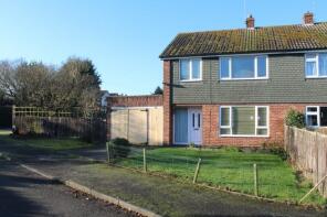 8, St Peters Way, Edgmond, Newport TF10 8LQ