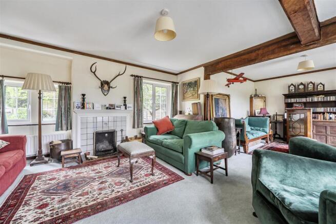 Living Room.jpg