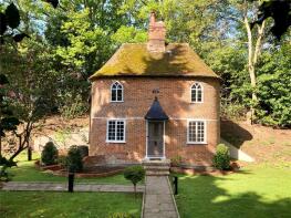 Tea Caddy Cottage, Hadleigh Road, Colchester CO7 6LD