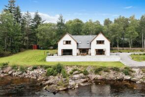 Waterside Lodge, Glenmoriston IV63 7YH