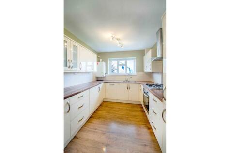 Reddington Drive, Slough, SL3