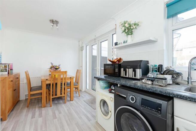 Kipling Avenue_9.jpg