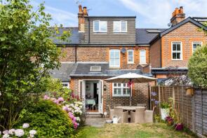 132, Nutley Lane, Reigate RH2 9EF