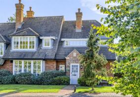 2, North Green, Hertford SG14 2WE