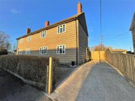 4, Hillside, Swindon SN6 6RE