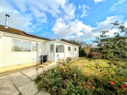 9, Gibbons Fields, Helston TR12 7EA