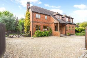 Weavers House, Spring Lane, Sonning Eye, Reading RG4 6TZ