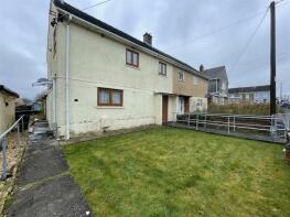 29, Rhydyffynnon, Pontyates, Llanelli SA15 5UG