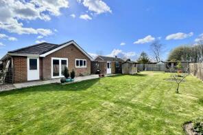 10, Cuffnells Close, Ringwood BH24 3NR