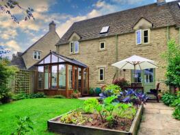 4, Painters Field, Cirencester GL7 5DL