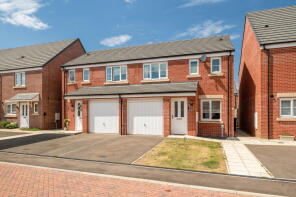 10, Burrows Close, Waddington, Lincoln LN5 9ST