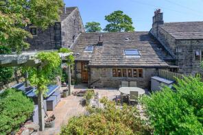 48, Rochdale Road, Ripponden, Sowerby Bridge HX6 4JU