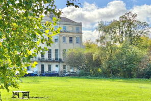 Flat 3, 18, Norfolk Crescent, Kingsmead, Bath BA1 2BE