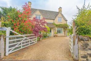 5, Barnsley Place, Cirencester GL7 6QD