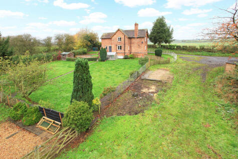 Mill Cottage. Shifnal Manor, Shifnal. TF11 9PB