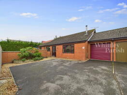 9, Oak Tree Way, Harleston IP20 9EL