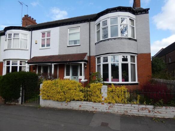 3 bedroom End Terrace for sale