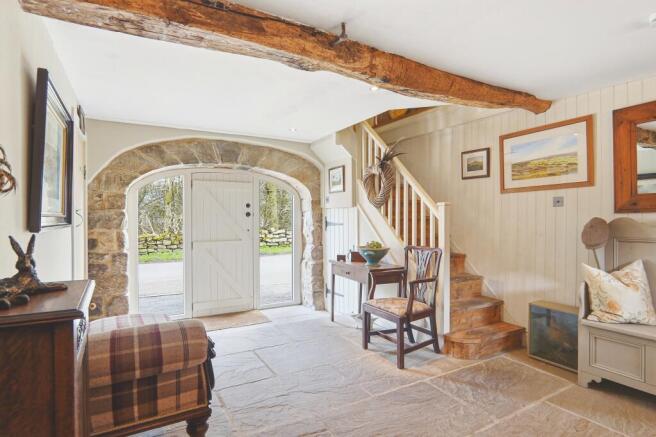 hazelbarn014