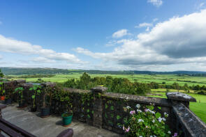 Thornrigg, Howe Lane, Kendal LA8 8DF