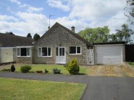 3, Grange Close, Banbury OX15 6DP