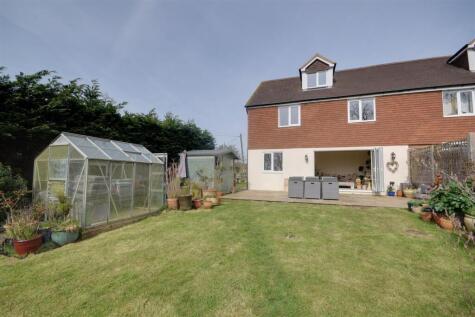 Ellenwhorne Lane, Staplecross