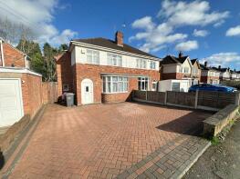 60, The Avenue, Merry Hill, Wolverhampton WV3 8LR