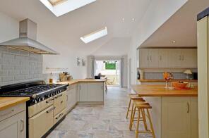 2, Rose Cottage, Road From Trelawney Estate To Greensplat, Truro TR4 8RS