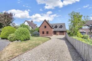 18, Old Hall Meadow, Bury St. Edmunds IP30 0QZ