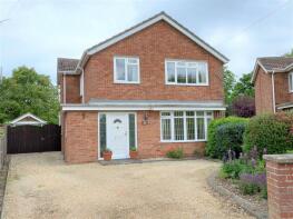 37, Dovecote, Middle Rasen, Market Rasen LN8 3UD