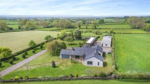 Hillsview, Moor Lane, Thirsk YO7 2AG