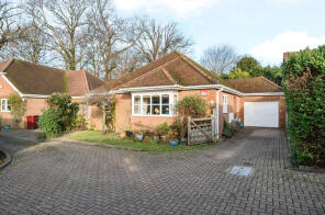 2, Cherrylands Close, Haslemere GU27 3PH