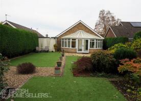 25, Lowcroft Avenue, Doncaster DN9 2HQ